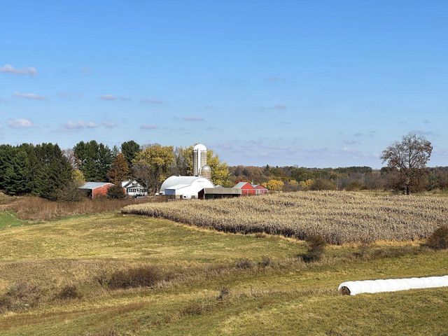 21478 County Hwy ZZ Road, Richland Center, WI 53581