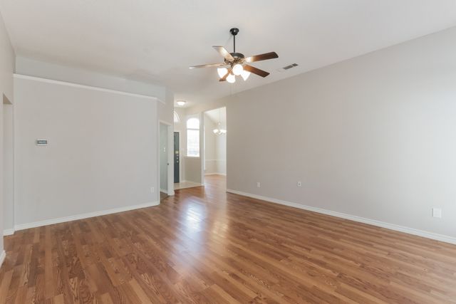 1027 Sea Shell Drive, Mesquite, TX 75149