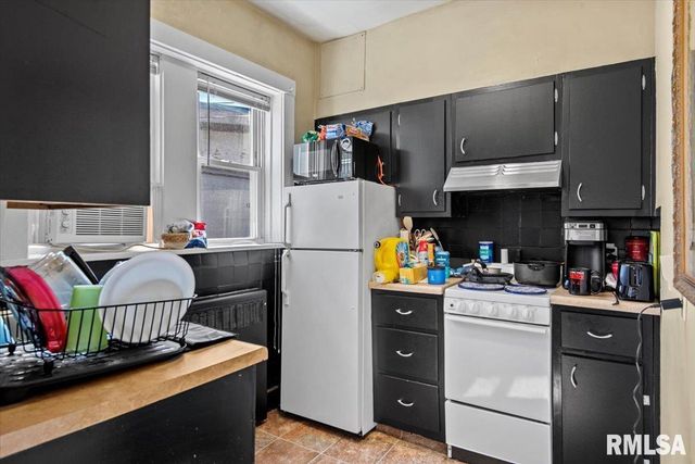 520 E South Grand Avenue, Springfield, IL 62703