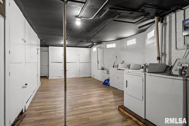 520 E South Grand Avenue, Springfield, IL 62703