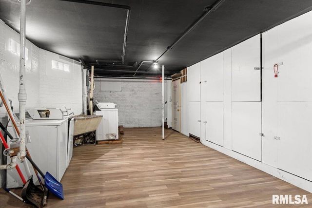 520 E South Grand Avenue, Springfield, IL 62703