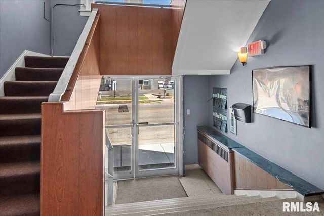 520 E South Grand Avenue, Springfield, IL 62703