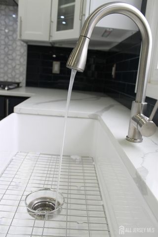 1 Sussex Road, East Brunswick, NJ 08816