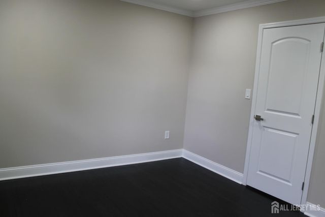 1 Sussex Road, East Brunswick, NJ 08816