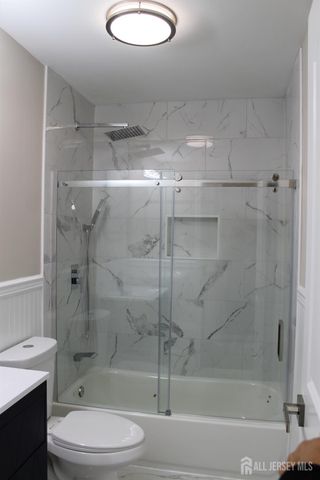 1 Sussex Road, East Brunswick, NJ 08816