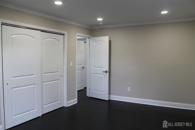 1 Sussex Road, East Brunswick, NJ 08816