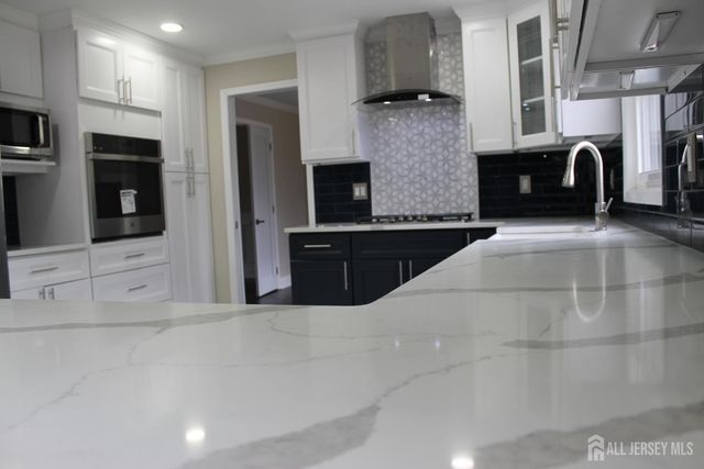 1 Sussex Road, East Brunswick, NJ 08816