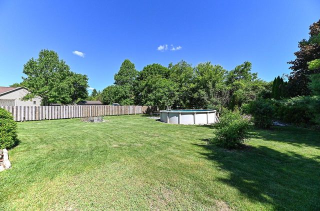 960 E Oakwood ROAD, Oak Creek, WI 53154