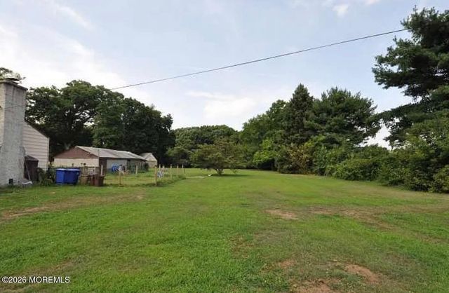 2901 Old York Road, Burlington, NJ 08016