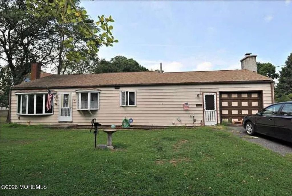 2901 Old York Road, Burlington, NJ 08016