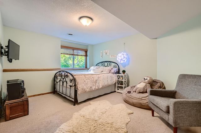 3200 Frear Drive, Minnetonka, MN 55305