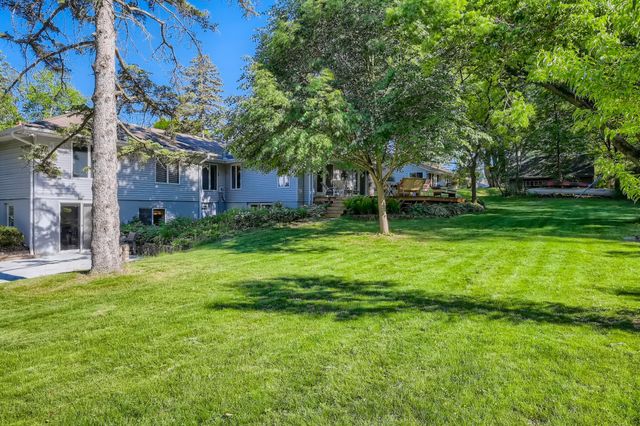 3200 Frear Drive, Minnetonka, MN 55305