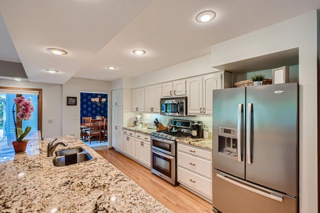 3200 Frear Drive, Minnetonka, MN 55305