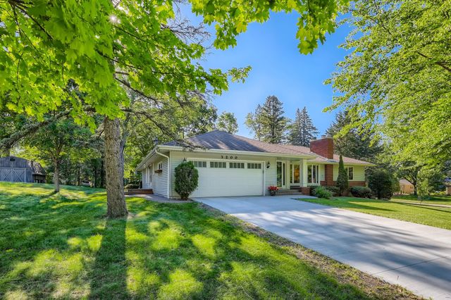 3200 Frear Drive, Minnetonka, MN 55305