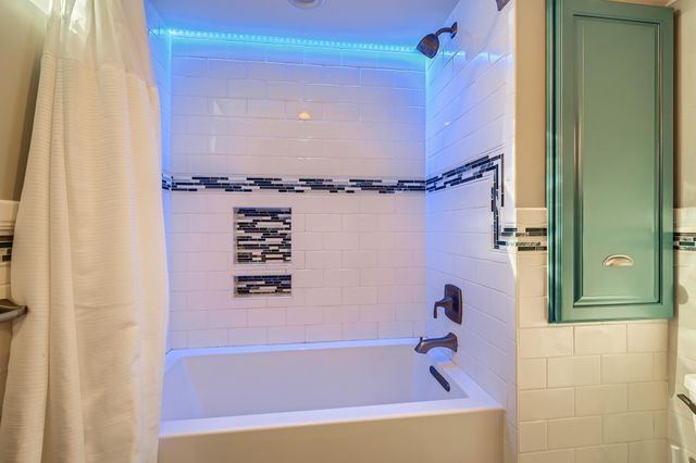 3200 Frear Drive, Minnetonka, MN 55305
