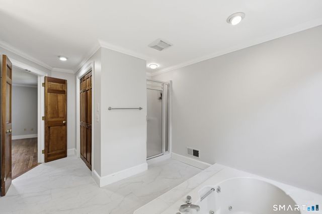 10 Kendrick Lane, Windsor, CT 06095