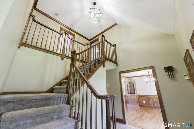 10 Kendrick Lane, Windsor, CT 06095