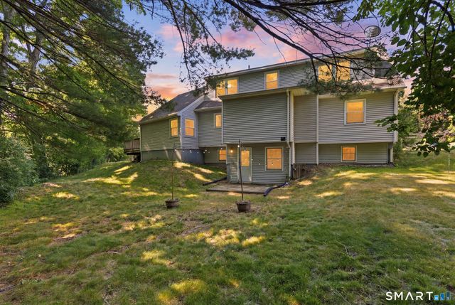 10 Kendrick Lane, Windsor, CT 06095