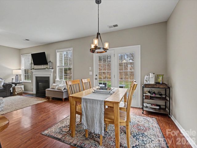 11512 Erwin Ridge Avenue, Charlotte, NC 28213