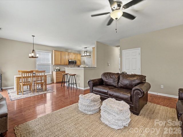 11512 Erwin Ridge Avenue, Charlotte, NC 28213