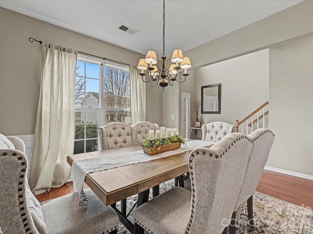 11512 Erwin Ridge Avenue, Charlotte, NC 28213