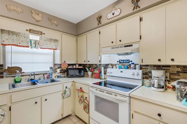 711 MIKASUKI DRIVE, Lakeland, FL 33813