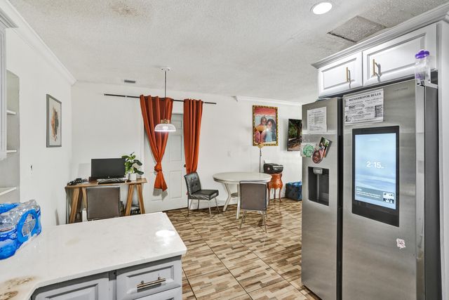 640 NE 160th Street, Miami, FL 33162