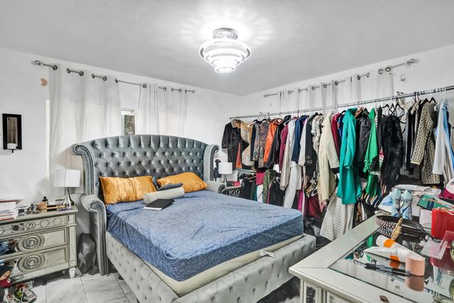 640 NE 160th Street, Miami, FL 33162