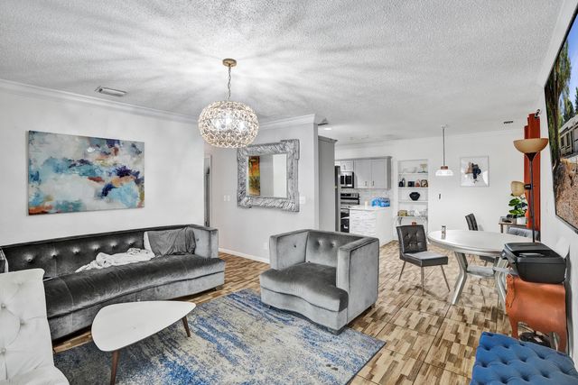 640 NE 160th Street, Miami, FL 33162