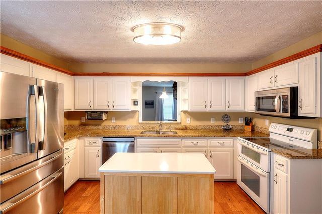 25 Browning Shoals Road, Social Circle, GA 30025