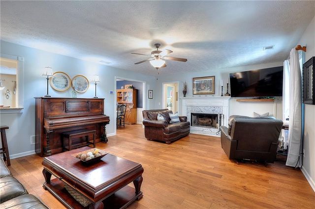 25 Browning Shoals Road, Social Circle, GA 30025