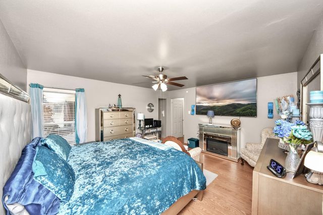 1805 9th Street, Hempstead, TX 77445