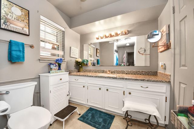 1805 9th Street, Hempstead, TX 77445