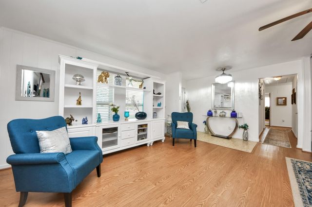 1805 9th Street, Hempstead, TX 77445