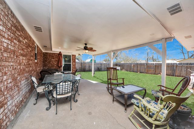 1805 9th Street, Hempstead, TX 77445