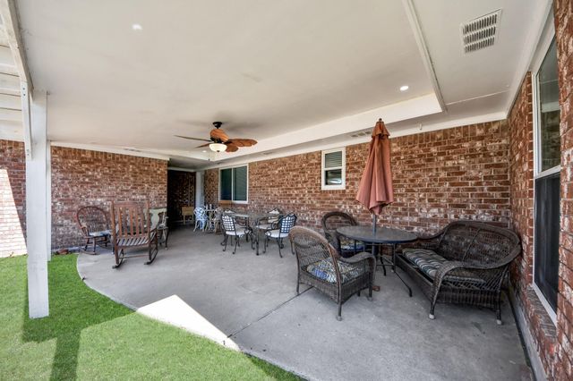 1805 9th Street, Hempstead, TX 77445