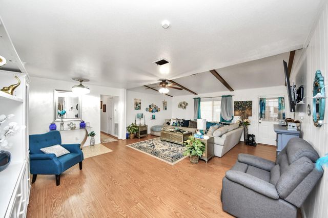 1805 9th Street, Hempstead, TX 77445