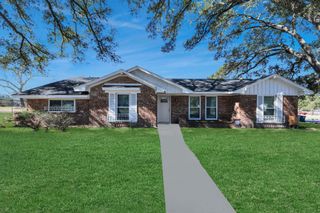 1805 9th Street, Hempstead, TX 77445