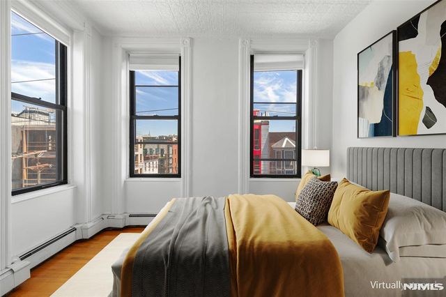 422 Madison Street 4R, Hoboken, NJ 07030