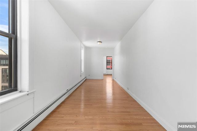 422 Madison Street 4R, Hoboken, NJ 07030