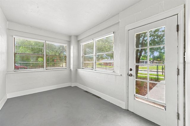 2425 9TH AVENUE E, Bradenton, FL 34208