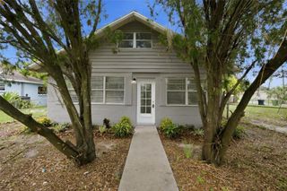 2425 9TH AVENUE E, Bradenton, FL 34208