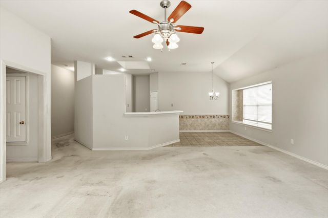 1229 Sam Dennis Drive, Lewisville, TX 75077