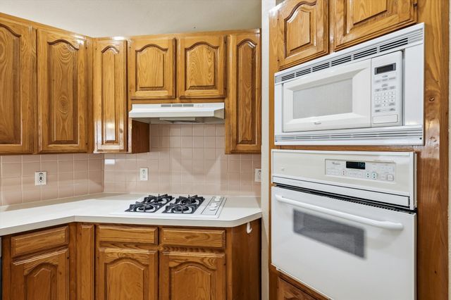 1229 Sam Dennis Drive, Lewisville, TX 75077