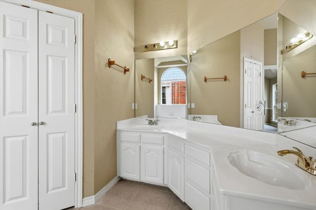 1229 Sam Dennis Drive, Lewisville, TX 75077