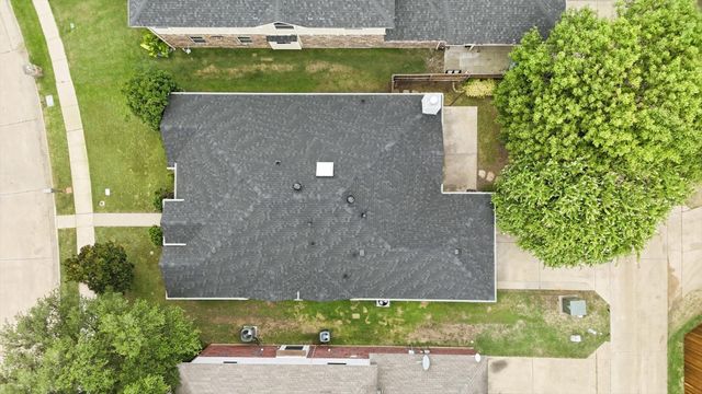 1229 Sam Dennis Drive, Lewisville, TX 75077