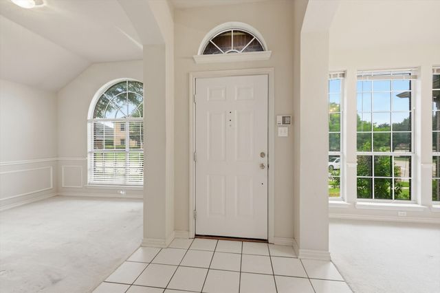 1229 Sam Dennis Drive, Lewisville, TX 75077