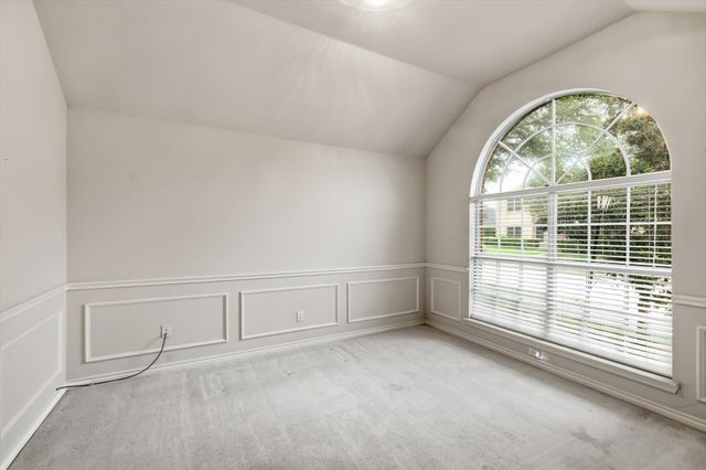 1229 Sam Dennis Drive, Lewisville, TX 75077