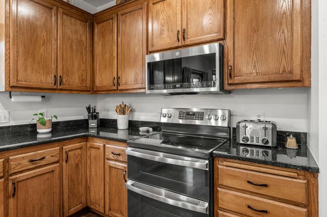 14466 Bluebird Trail NE, Prior Lake, MN 55372