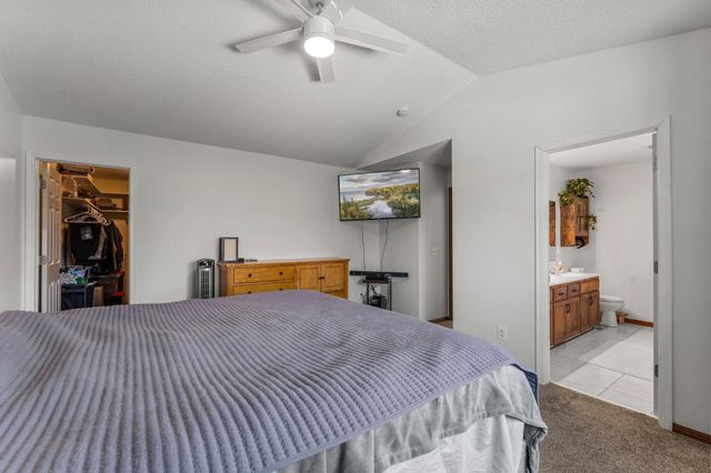 14466 Bluebird Trail NE, Prior Lake, MN 55372